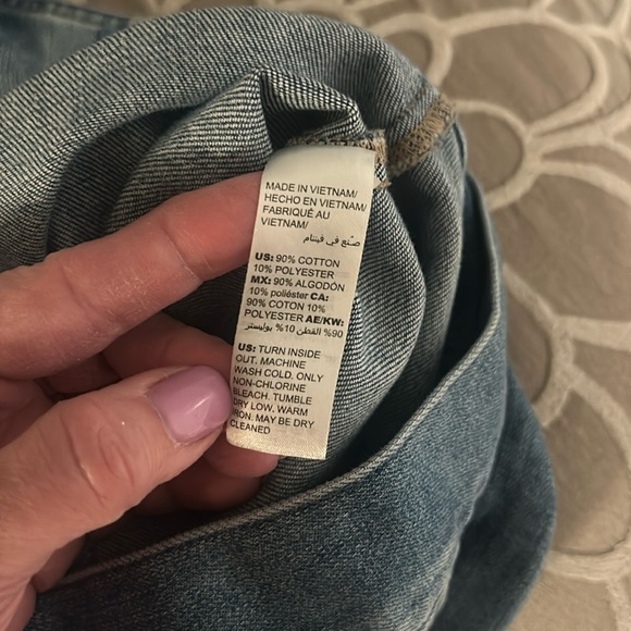 White House Black Market Denim Jacket - Picture 4 of 9